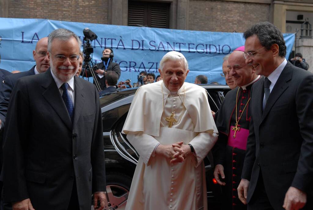 Die Gemeinschaft Sant'Egidio schließt sich den Beileidsbekundungen der Weltkirche zum Tod von Benedikt XVI. an, sie gedenkt seiner in Liebe und Dankbarkeit